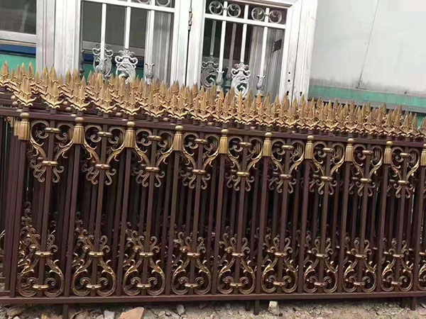 鋁藝護(hù)欄-001